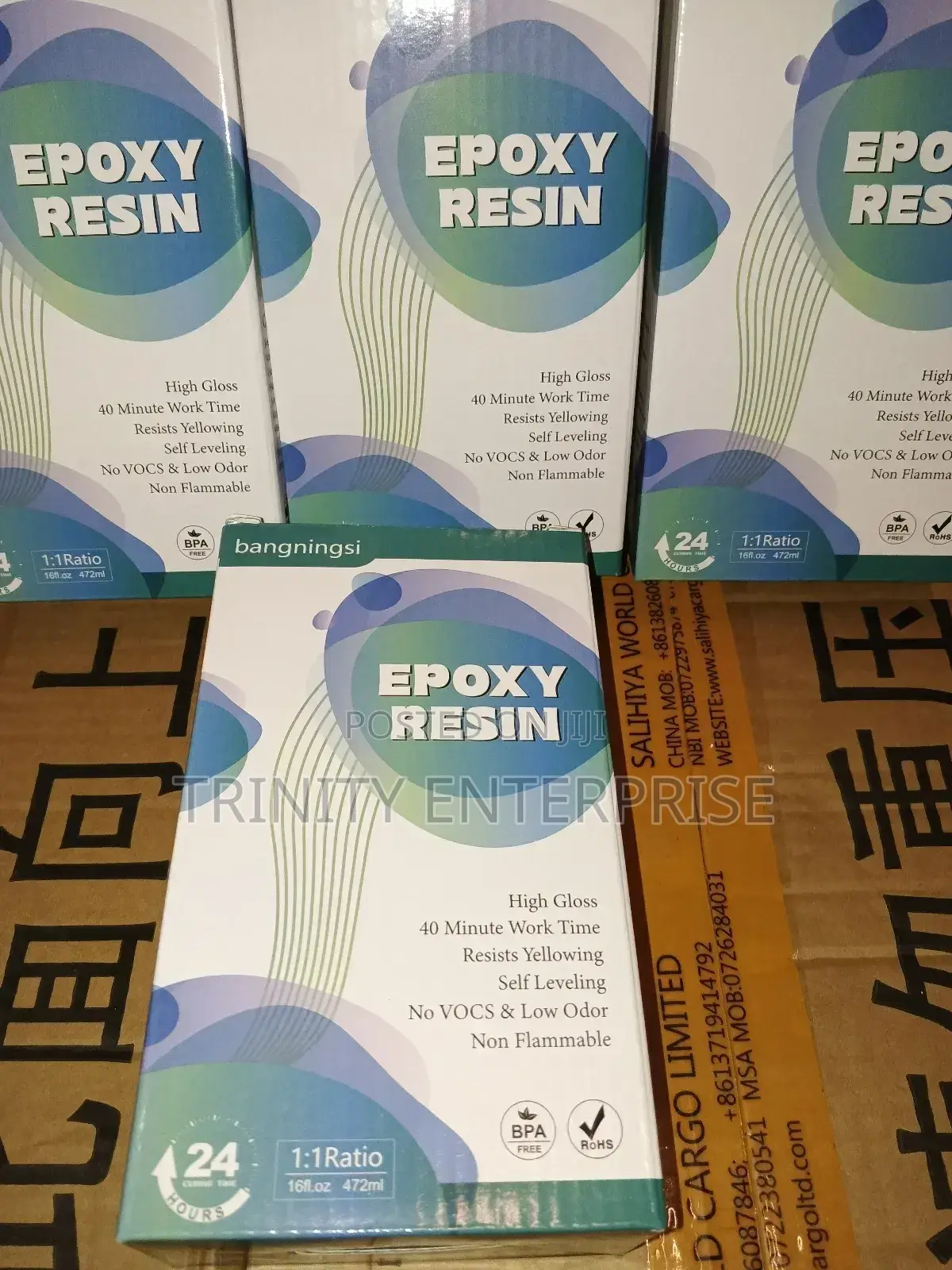 0.5-Litre Crystal Clear Epoxy Resin and Hardener Kit.