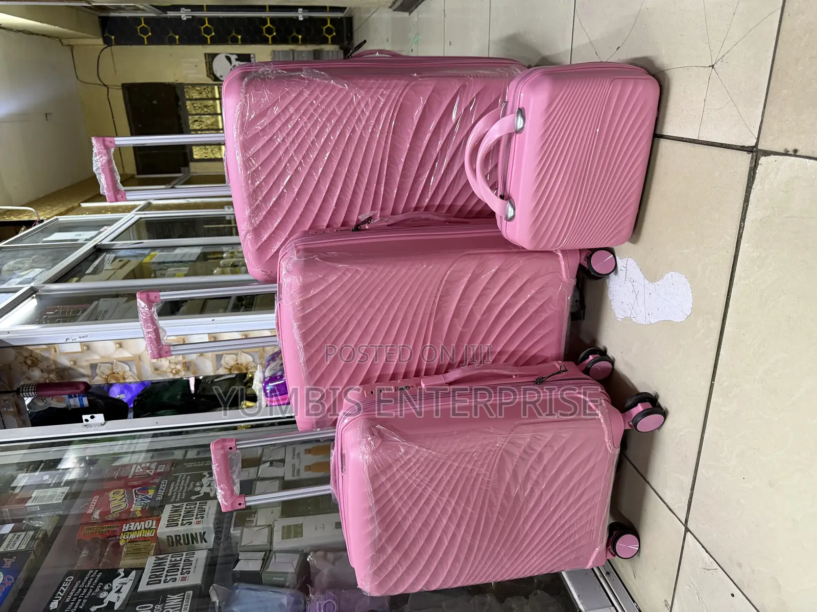 Size 4/No 27 Pink Hot Pink Rubber 4 Inn1 Suitcase Set at 8000