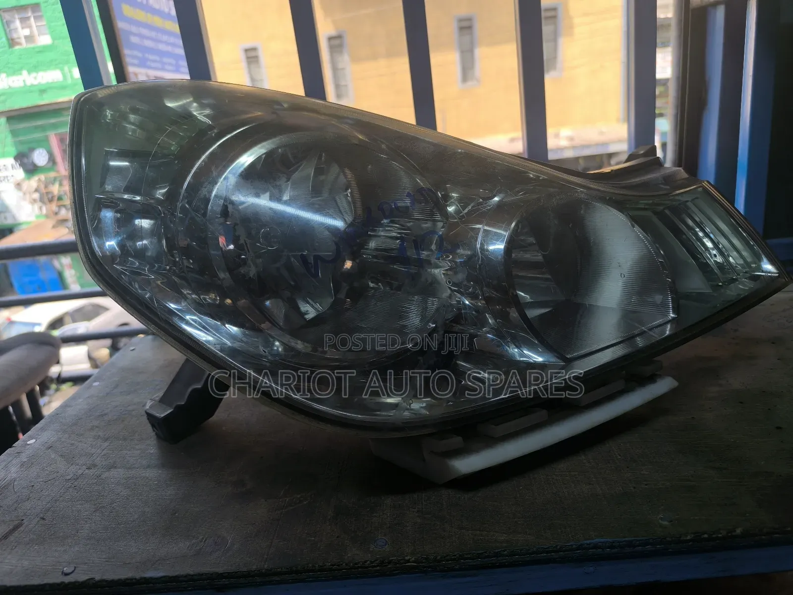 Y12 Wingroad Headlight Available