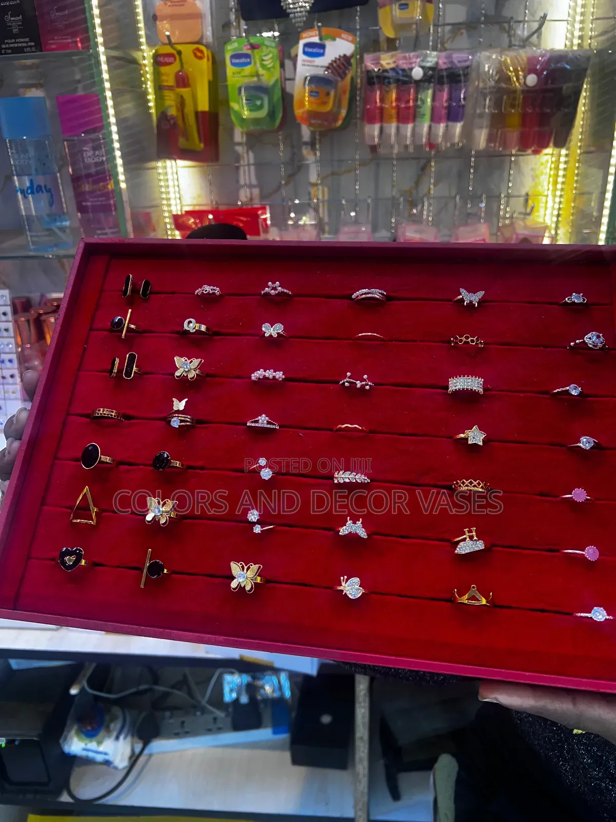 Pretty Engagement Rings in Stock