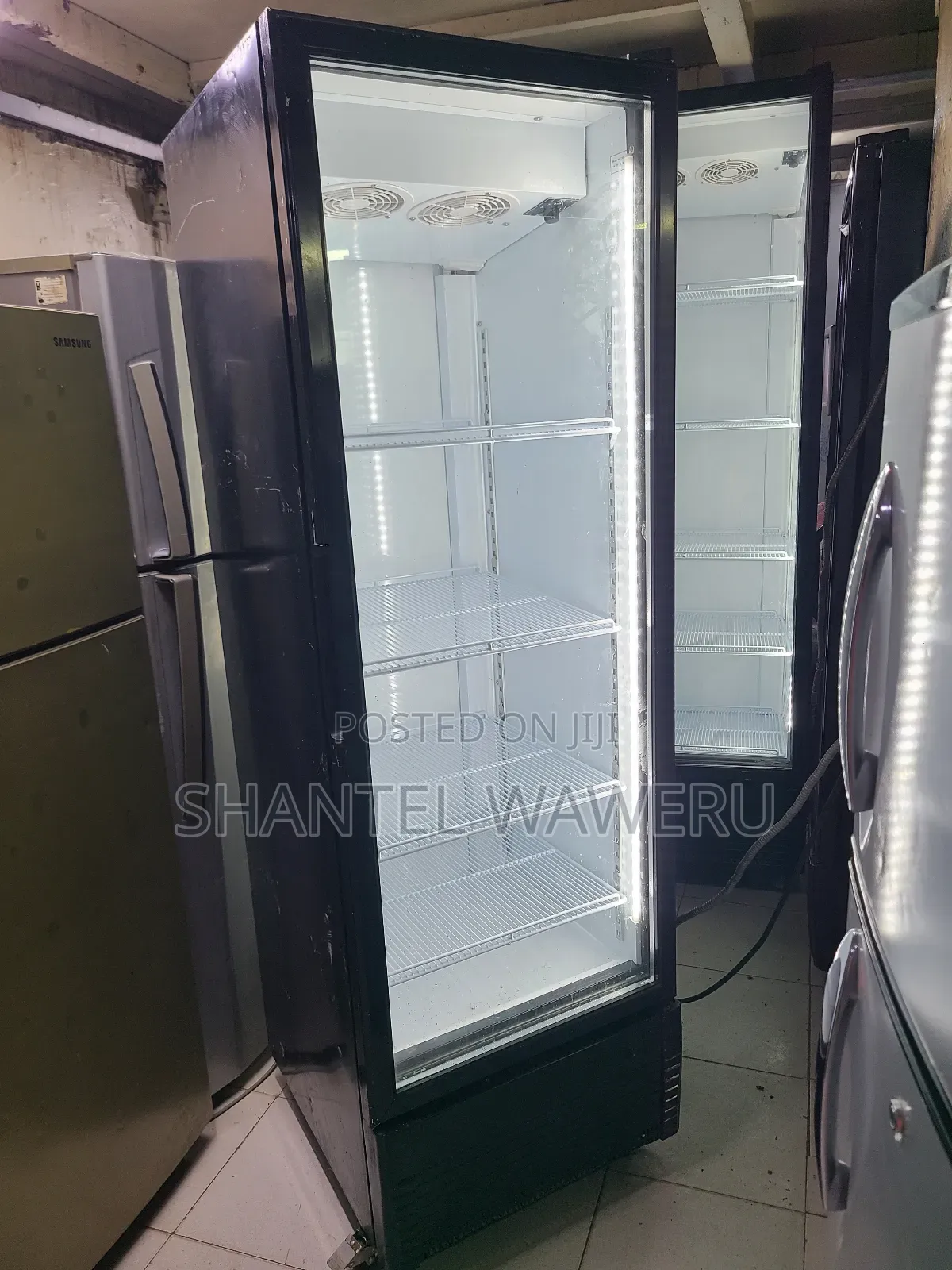300litres Medium Refrigerator/ Clear for Shops