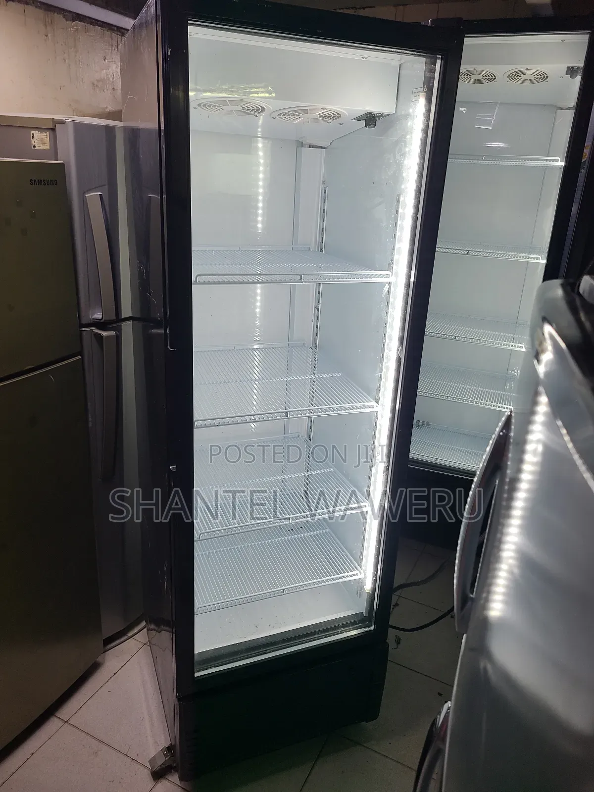 300litres Medium Refrigerator/ Clear for Shops