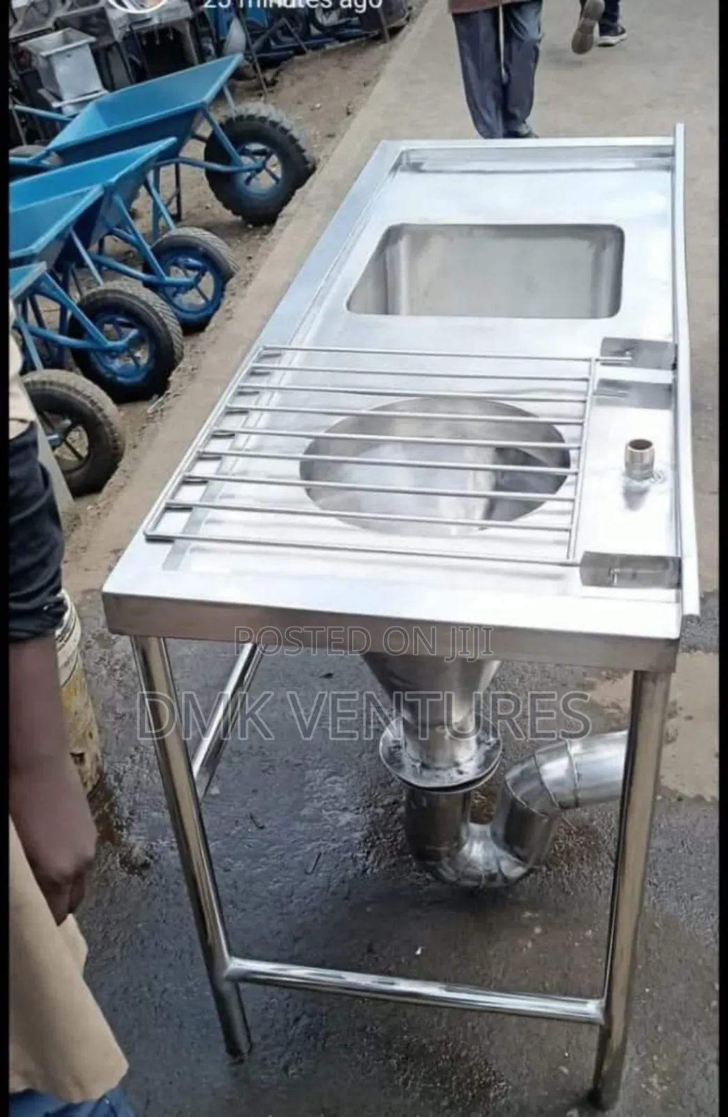 Instant Stainless Hospital Sluice Sink