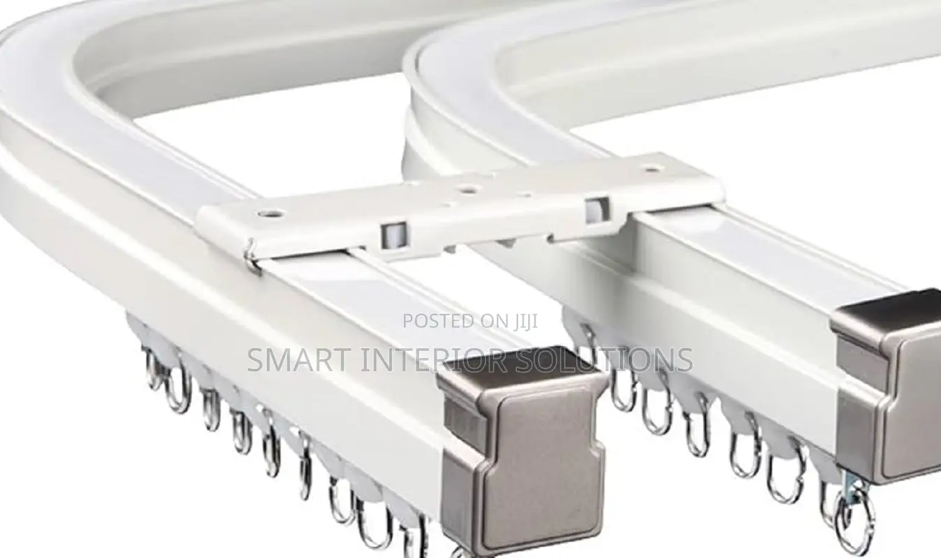 Bendable Curtail Rail