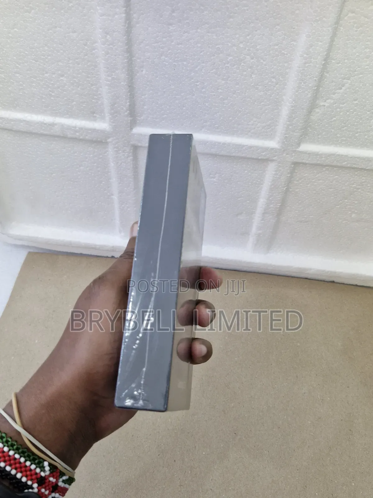 New Samsung Galaxy S23 256 GB White