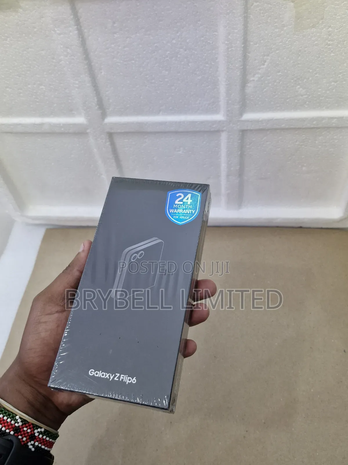 New Samsung Galaxy Z Flip6 256 GB Black