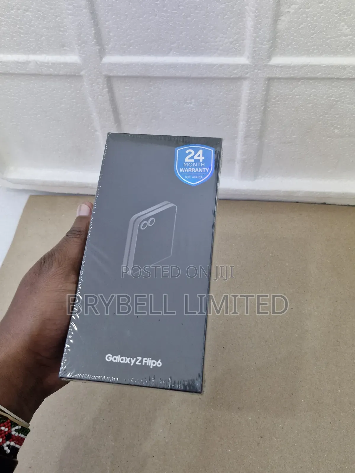 New Samsung Galaxy Z Flip6 256 GB Black