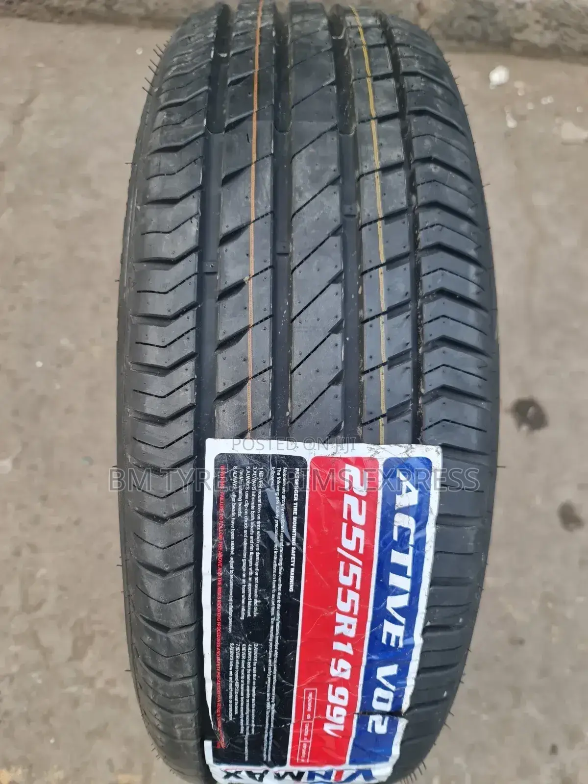 225 /55 R19 Vinmax Tyres.