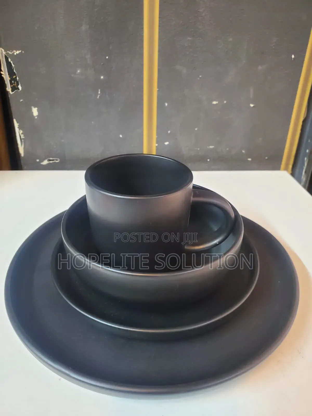 Premium Black Dinner Set
