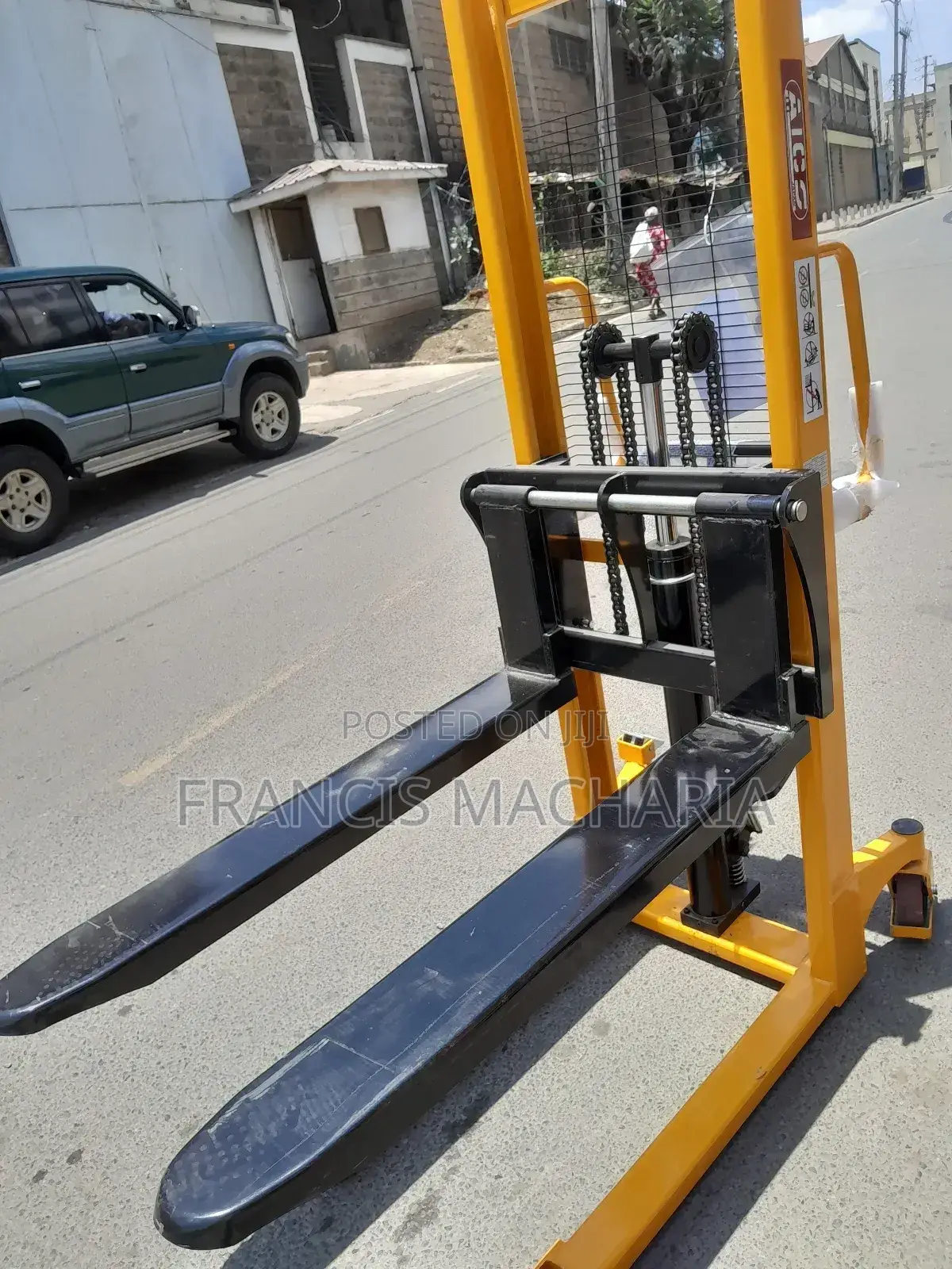 Manual Pallet Stackers