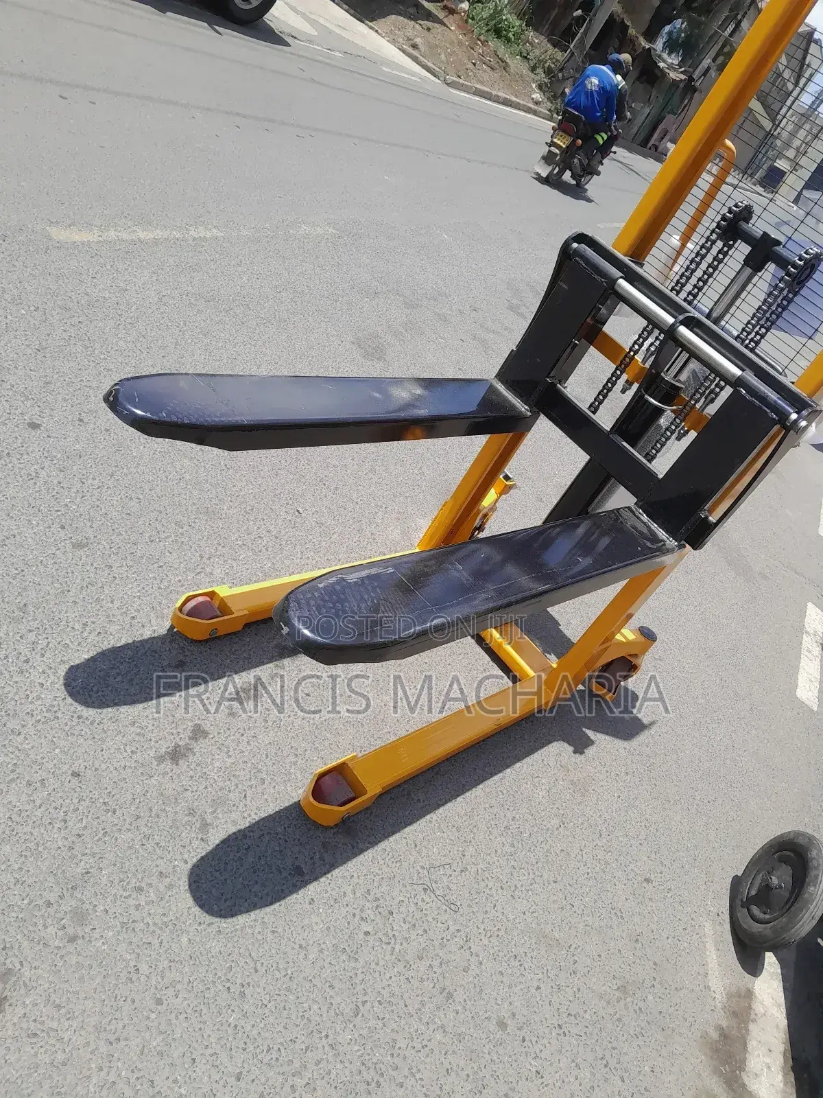 Manual Pallet Stackers