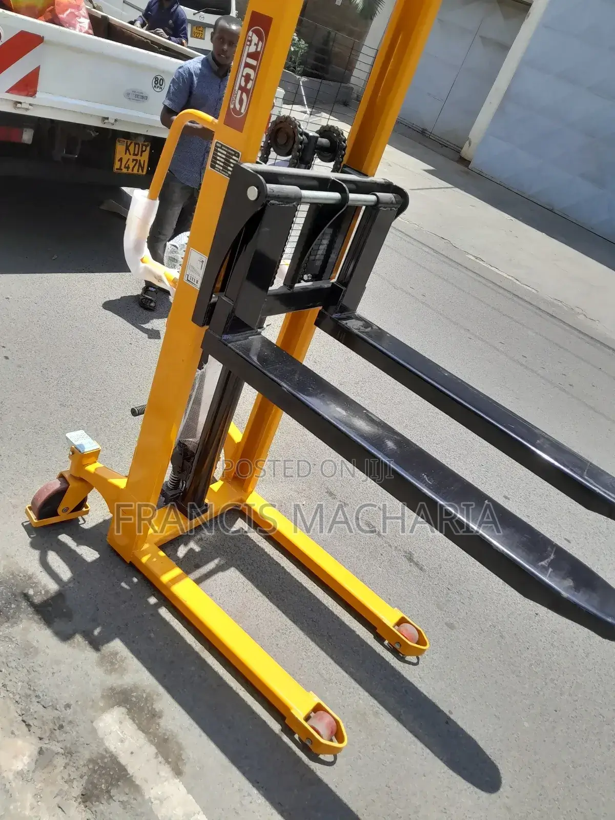 2tone Hhydraulic Stacker