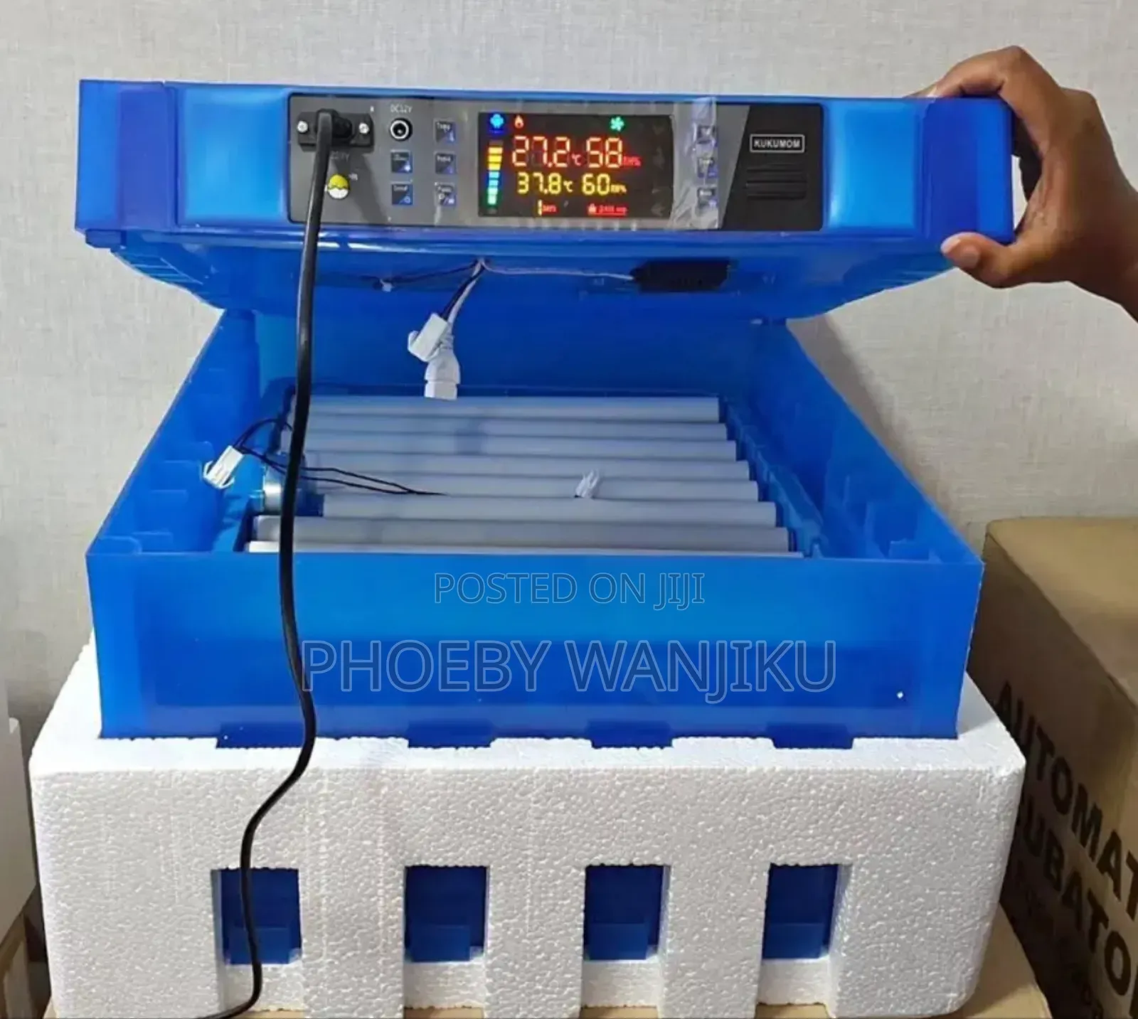 Roller Efficient Incubator/64 Eggs Incubator