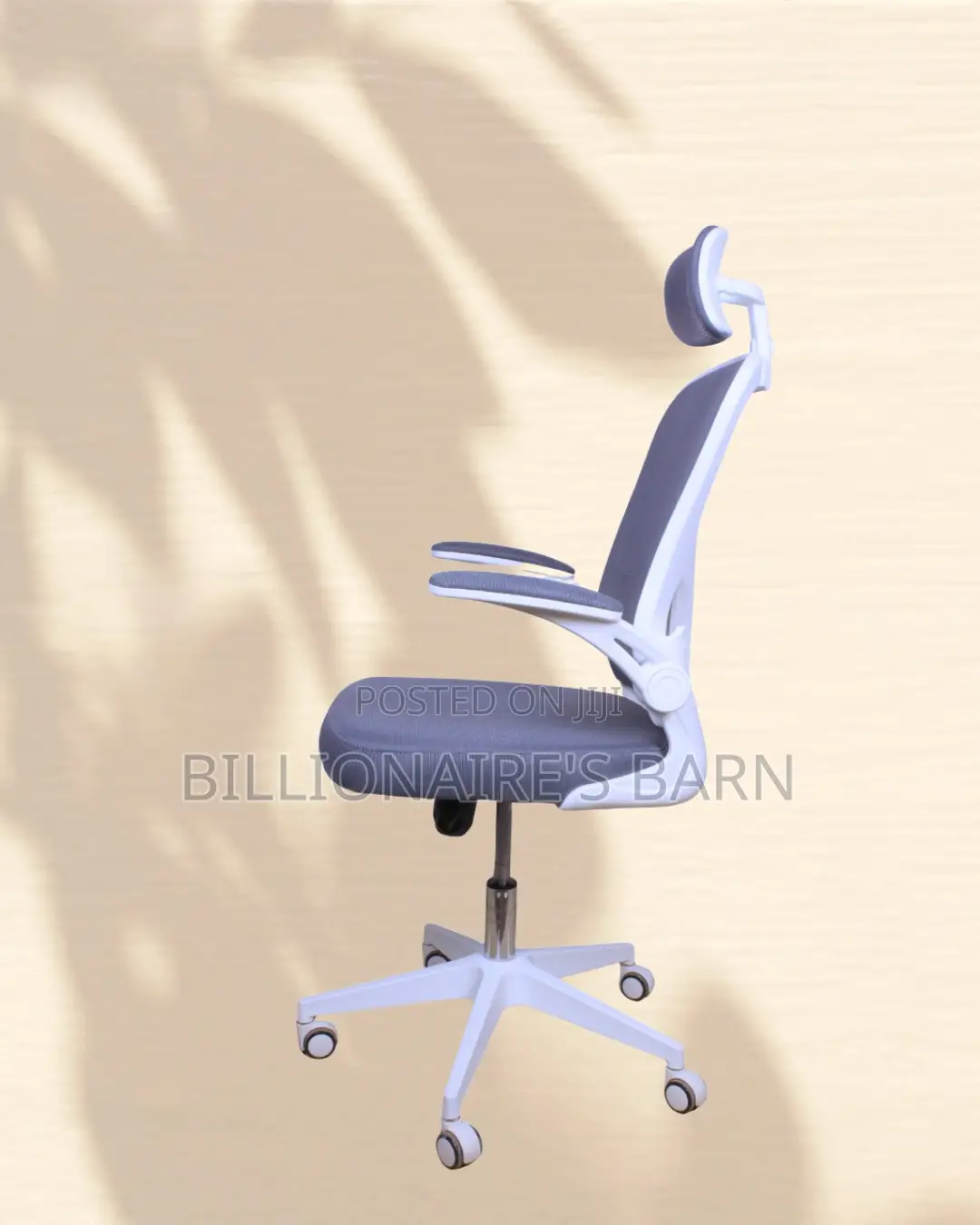 Breathable White Ergonomic Office Chair — Breathable in Hot Weather