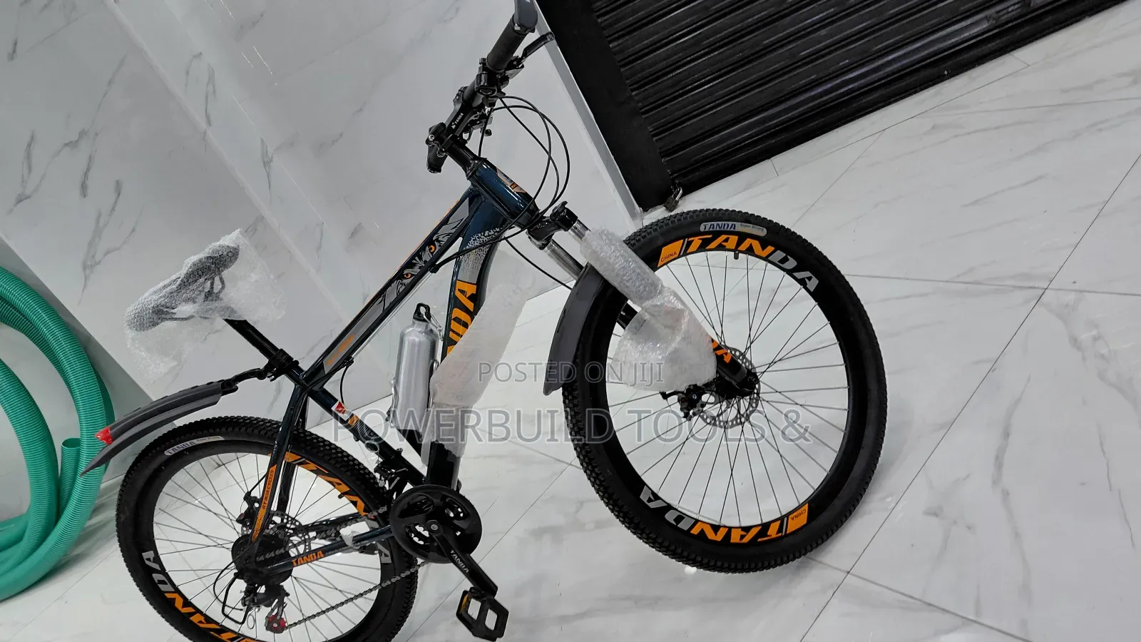 Tanda Size 26 Adult Bike Orange/Black