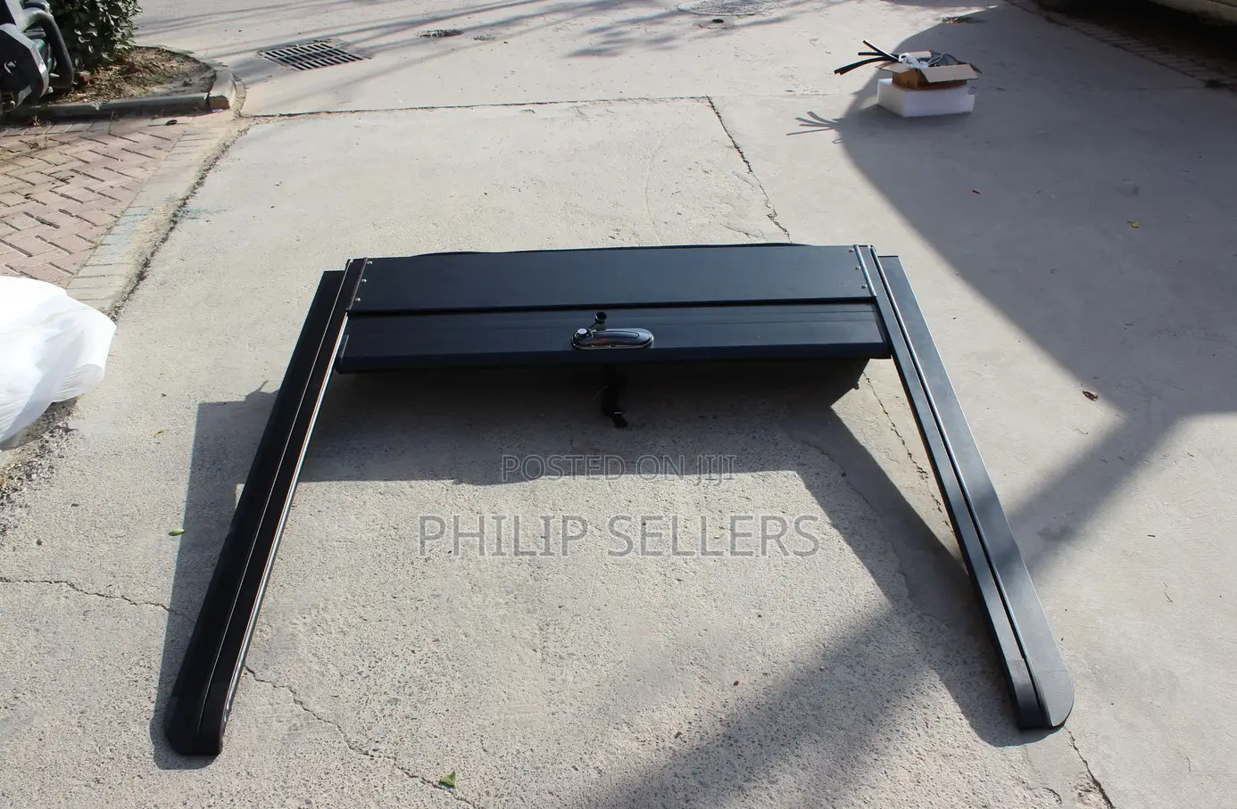 Toyota Hilux Vigo Revo Waterproof Tonneau Cover Roller Lid
