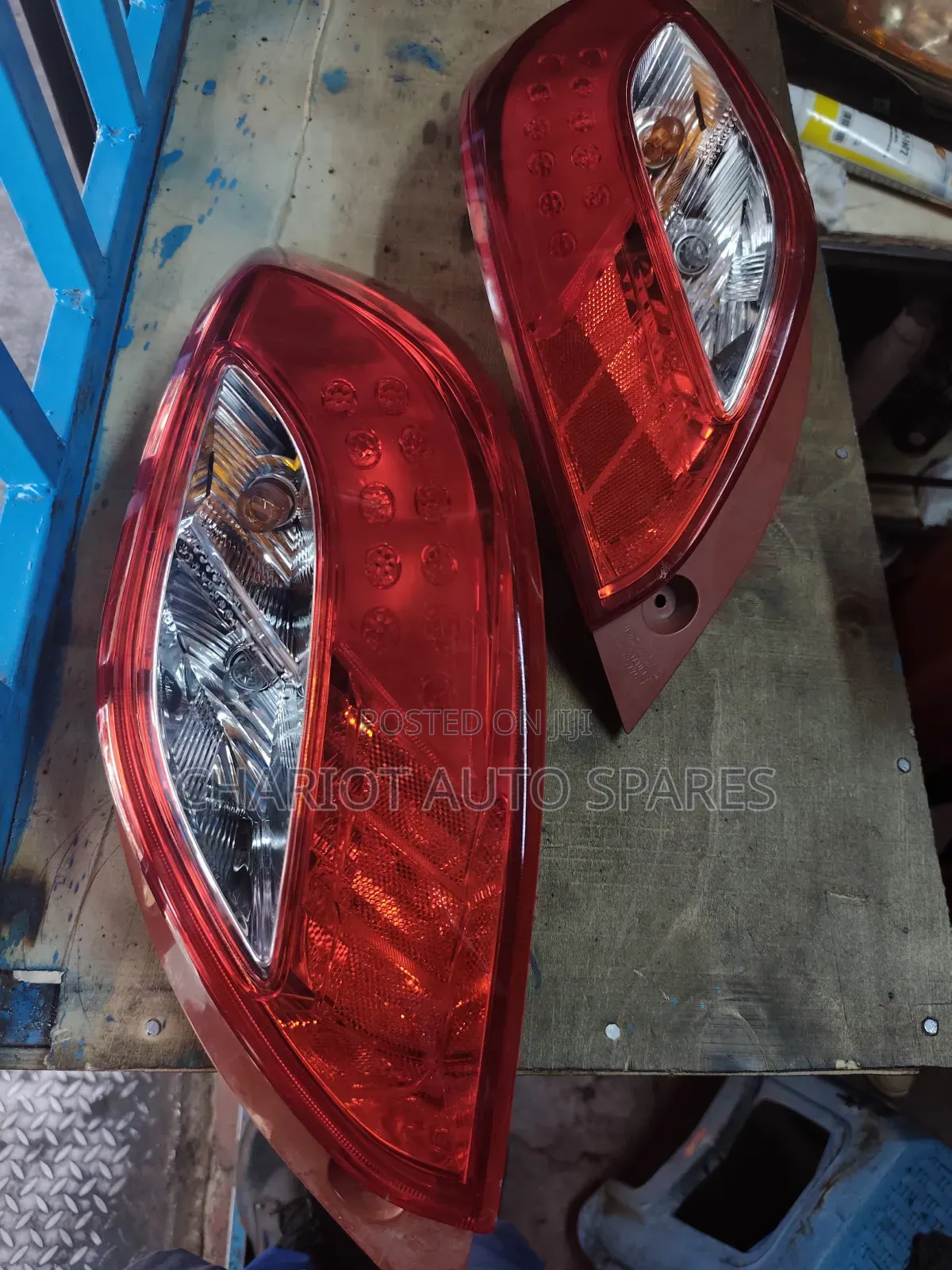 Mazda Demio 2010 Taillights