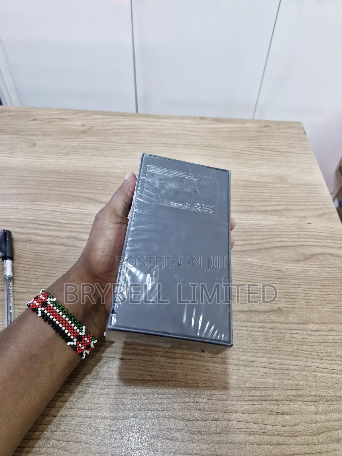 New Samsung Galaxy S21+ 5G 128 GB Black