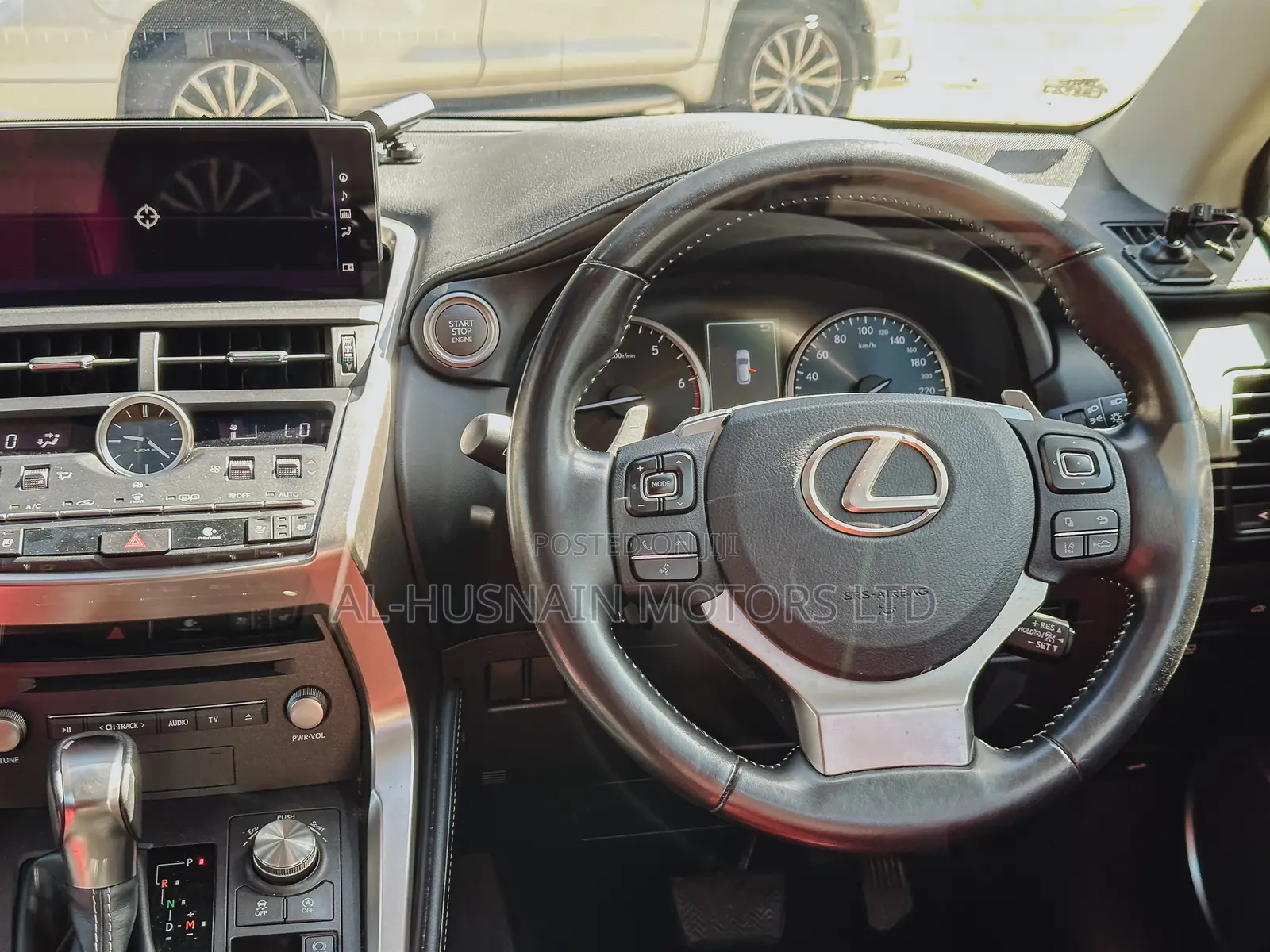 Lexus NX 300 FWD 2018 Pearl