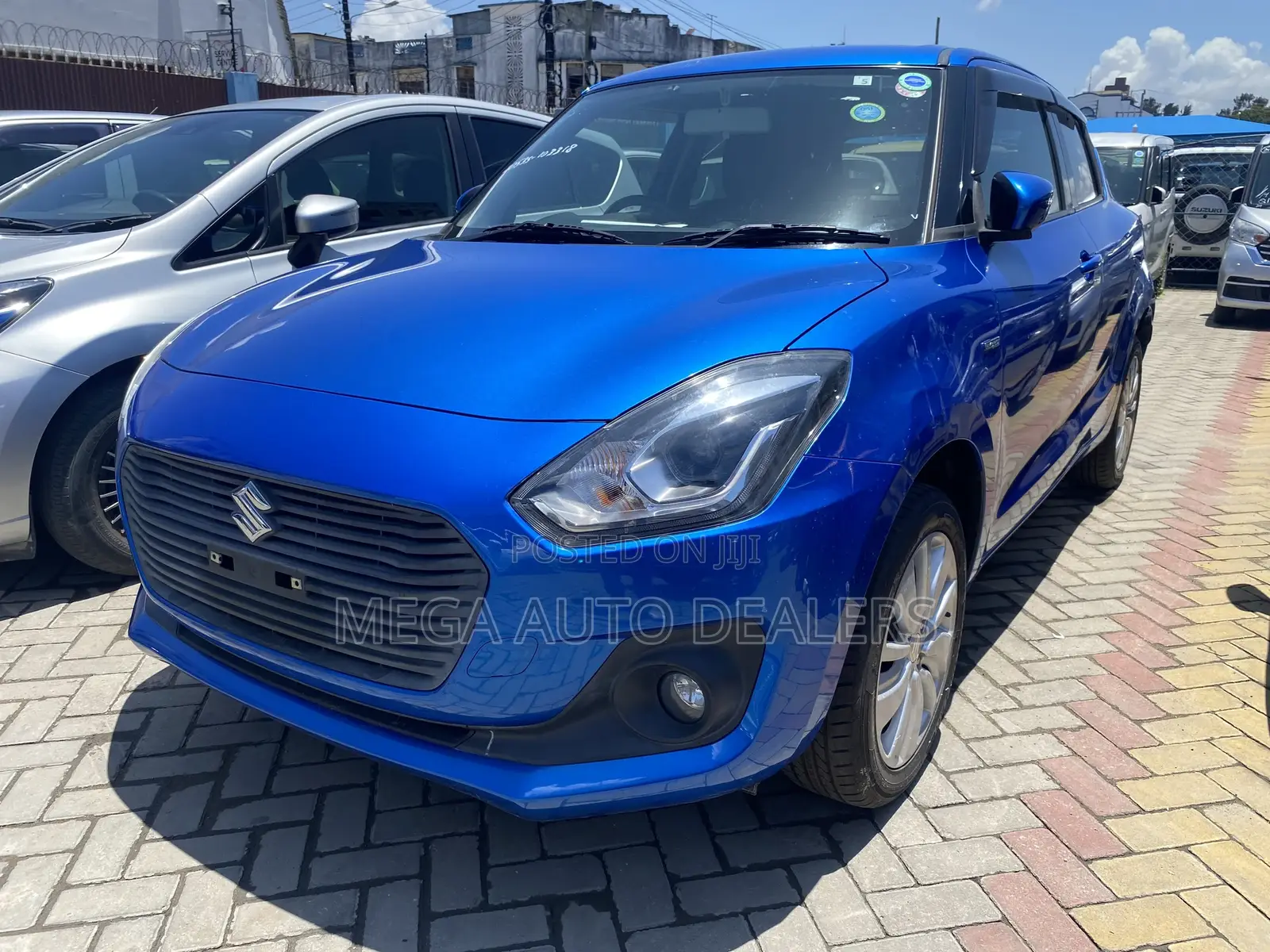 Suzuki Swift 2018 Blue