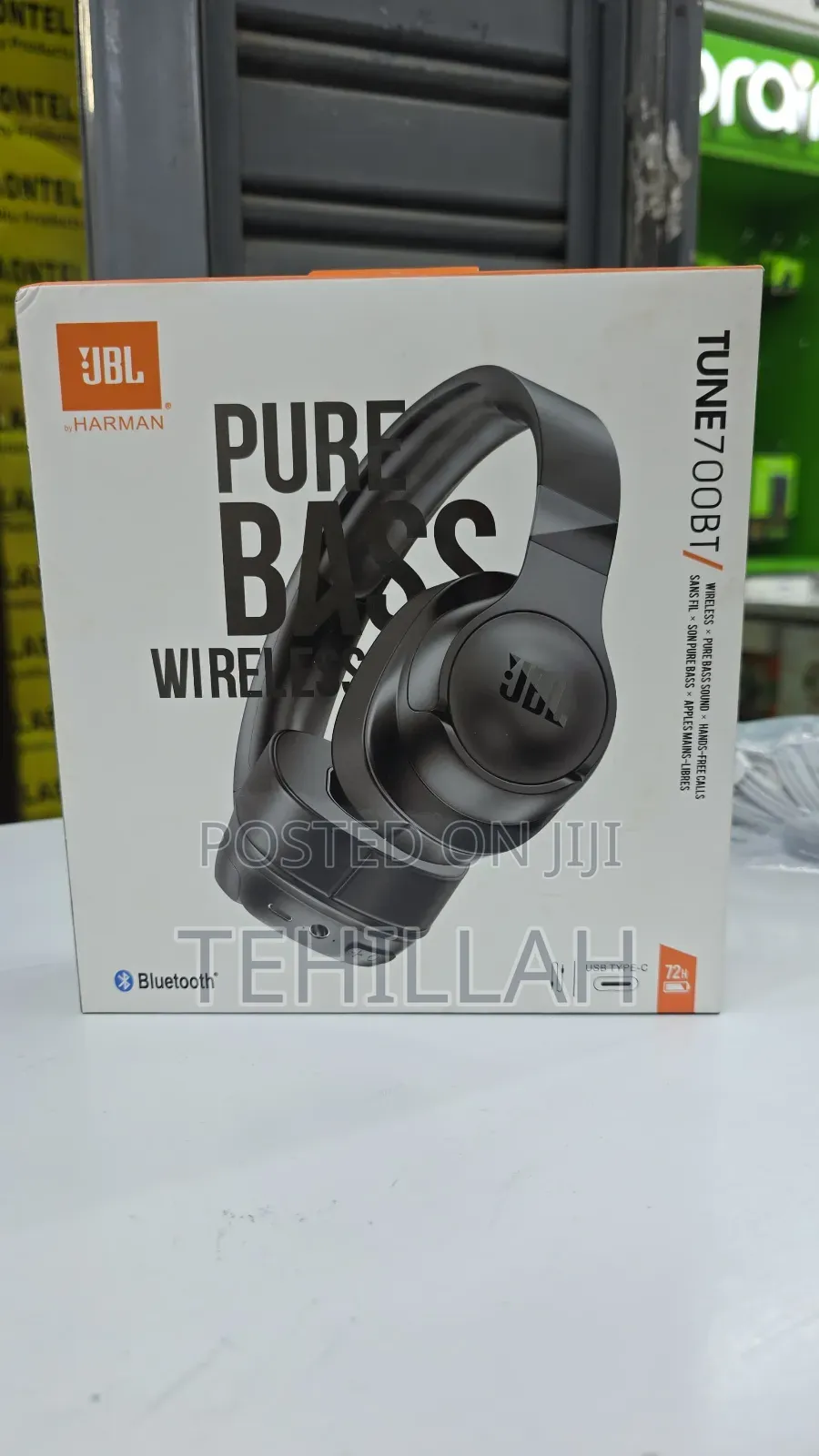 JBL Tune700bt Headphones