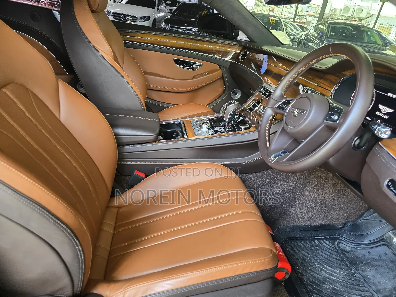 Bentley Bentayga 2022 Green