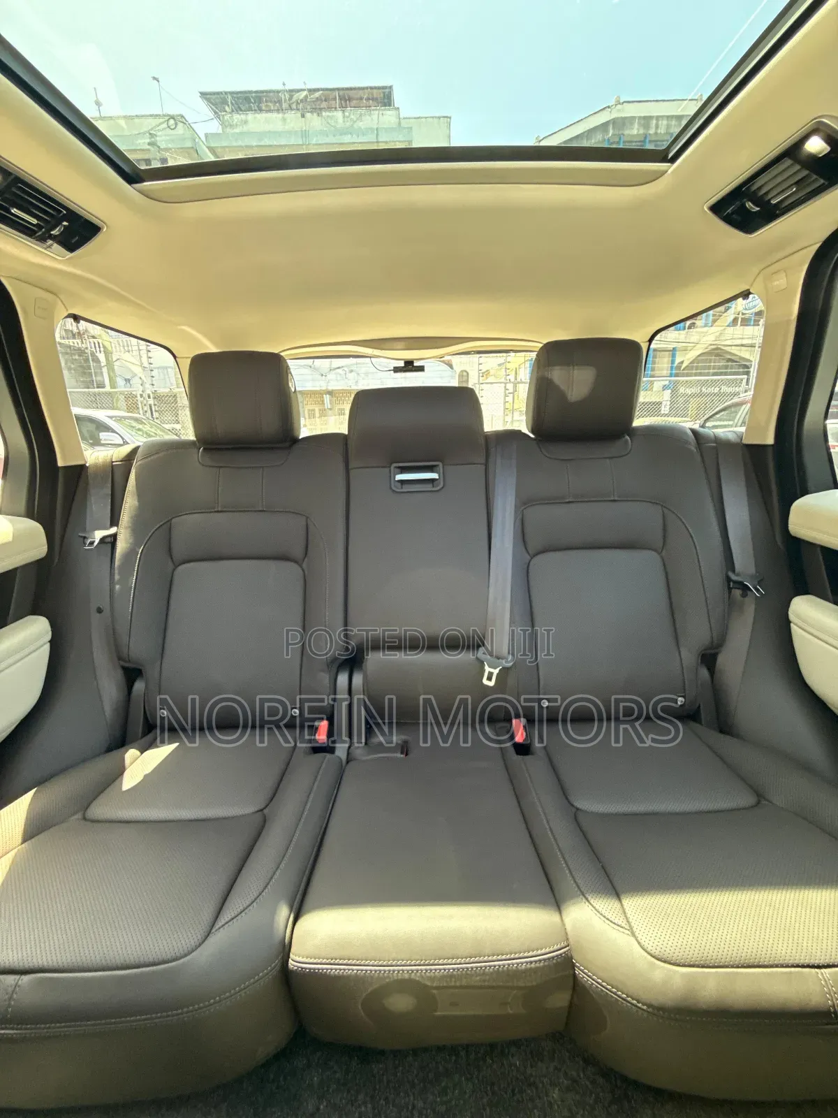 Land Rover Range Rover Vogue 2019 Pearl