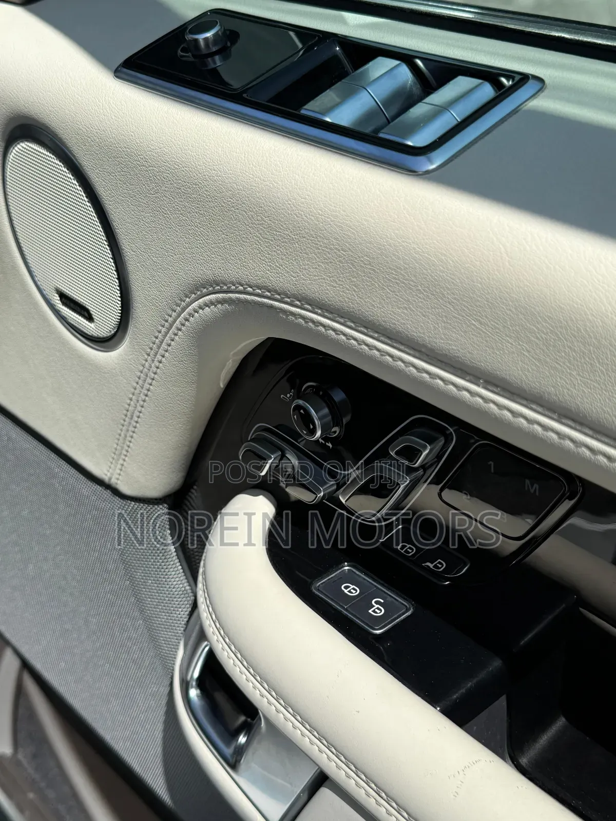 Land Rover Range Rover Vogue 2019 Pearl