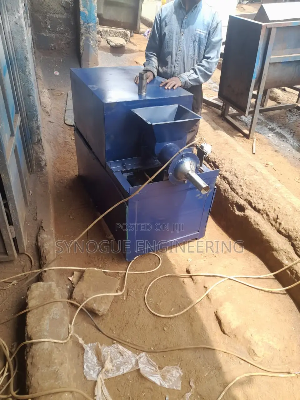 250kgs/Hr Charcoal Briquette Machine