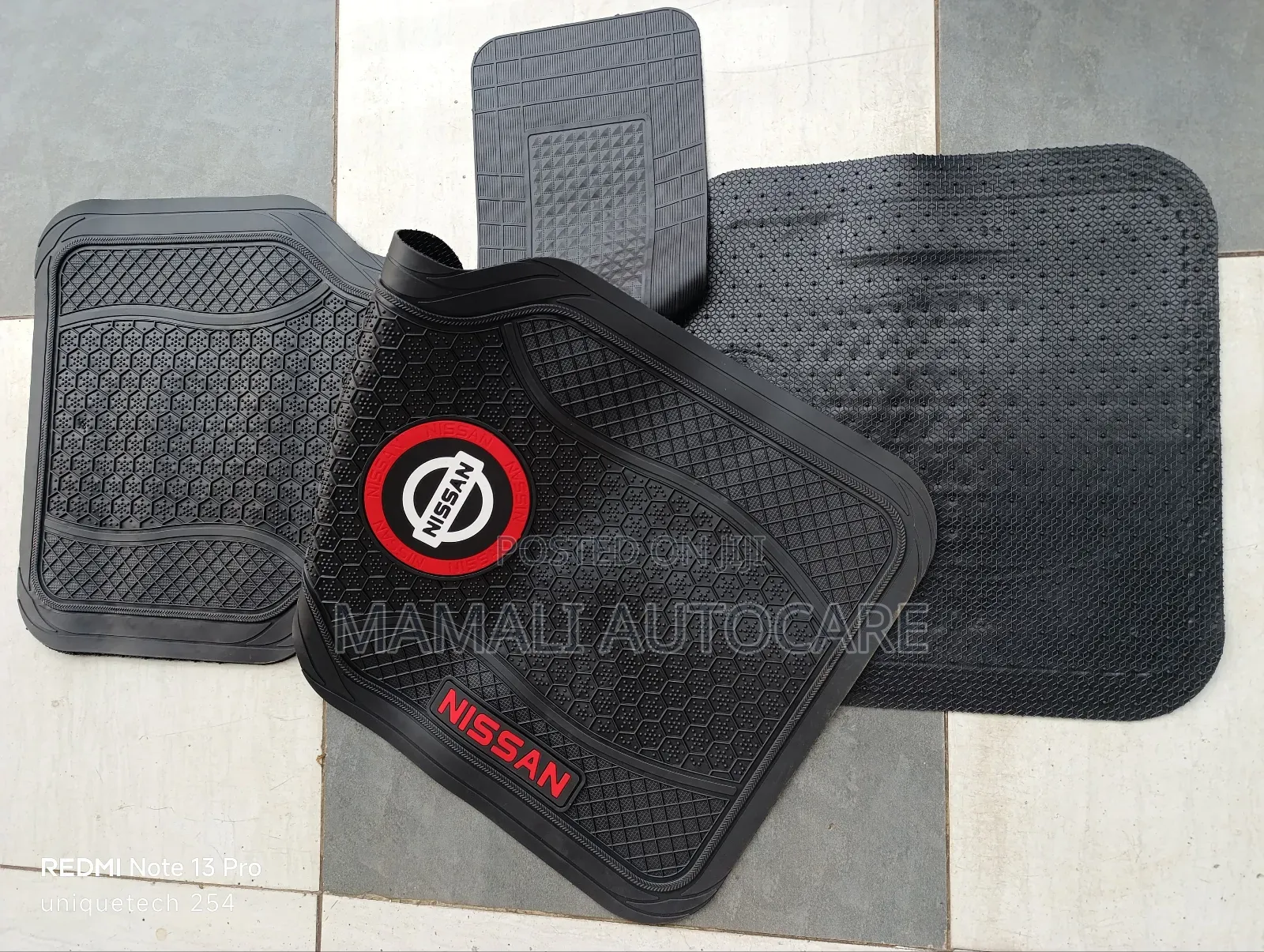 Nissan Universal Rubber Car Floor Mats 5pcs