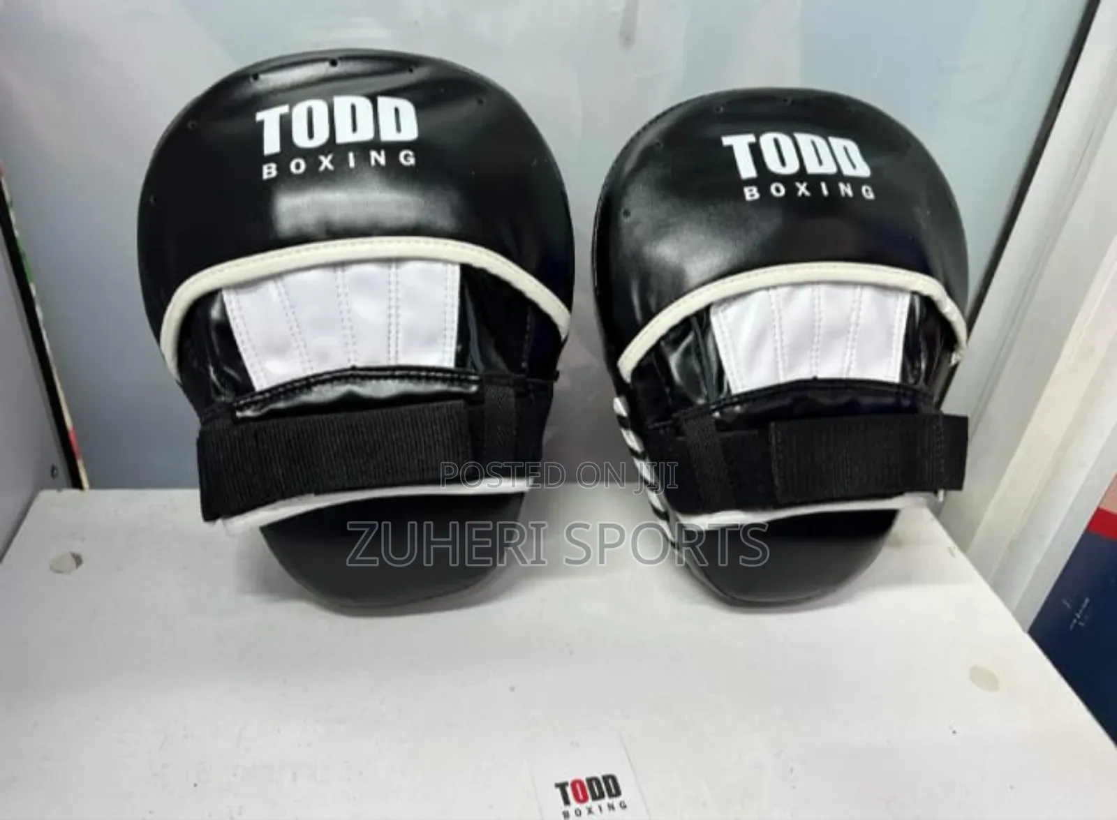 Boxing Hand Mitts Heavy Duty Punching Target Pads