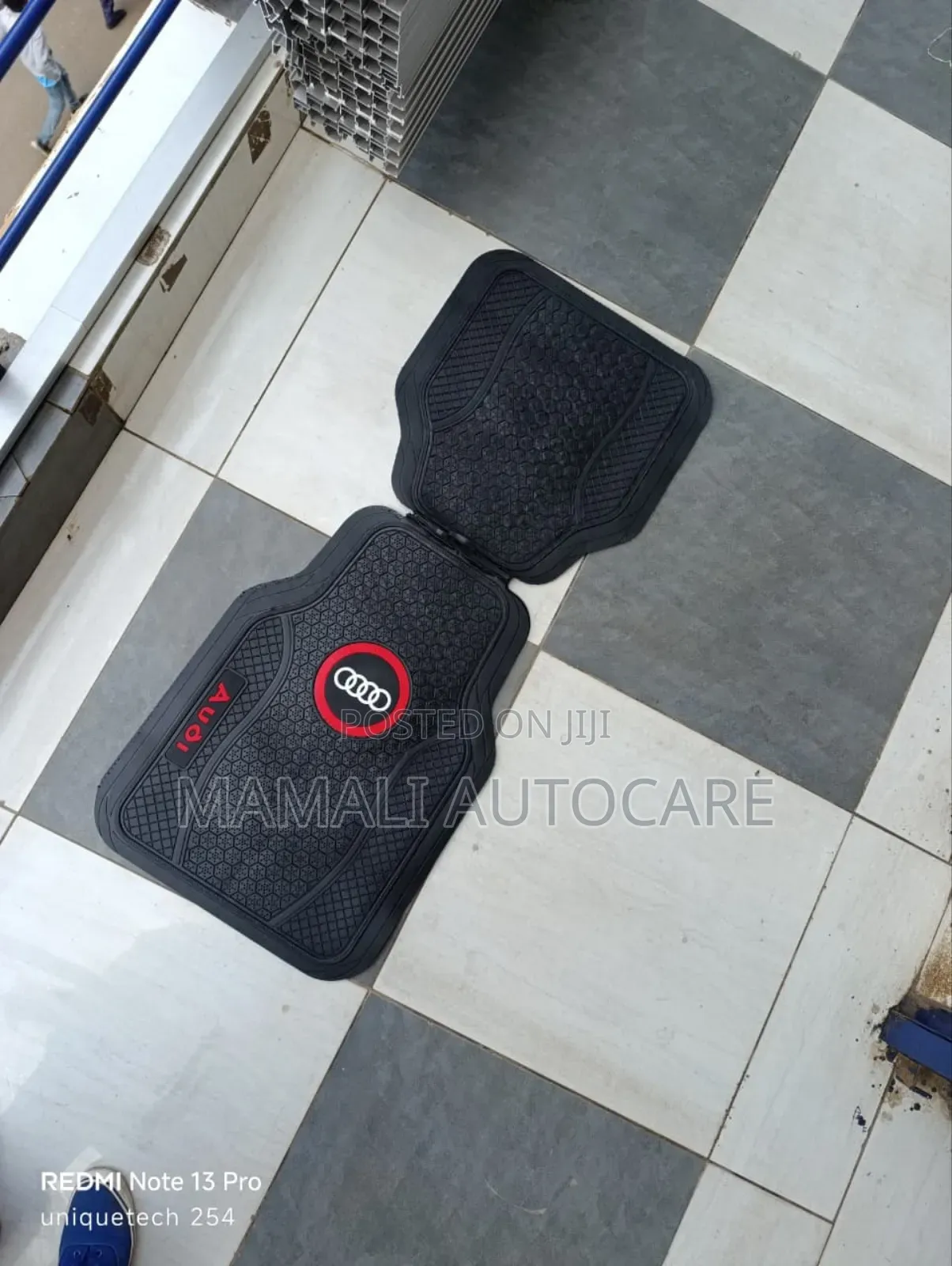 Premium Audi Branded Rubber Floor Mat 5pcs