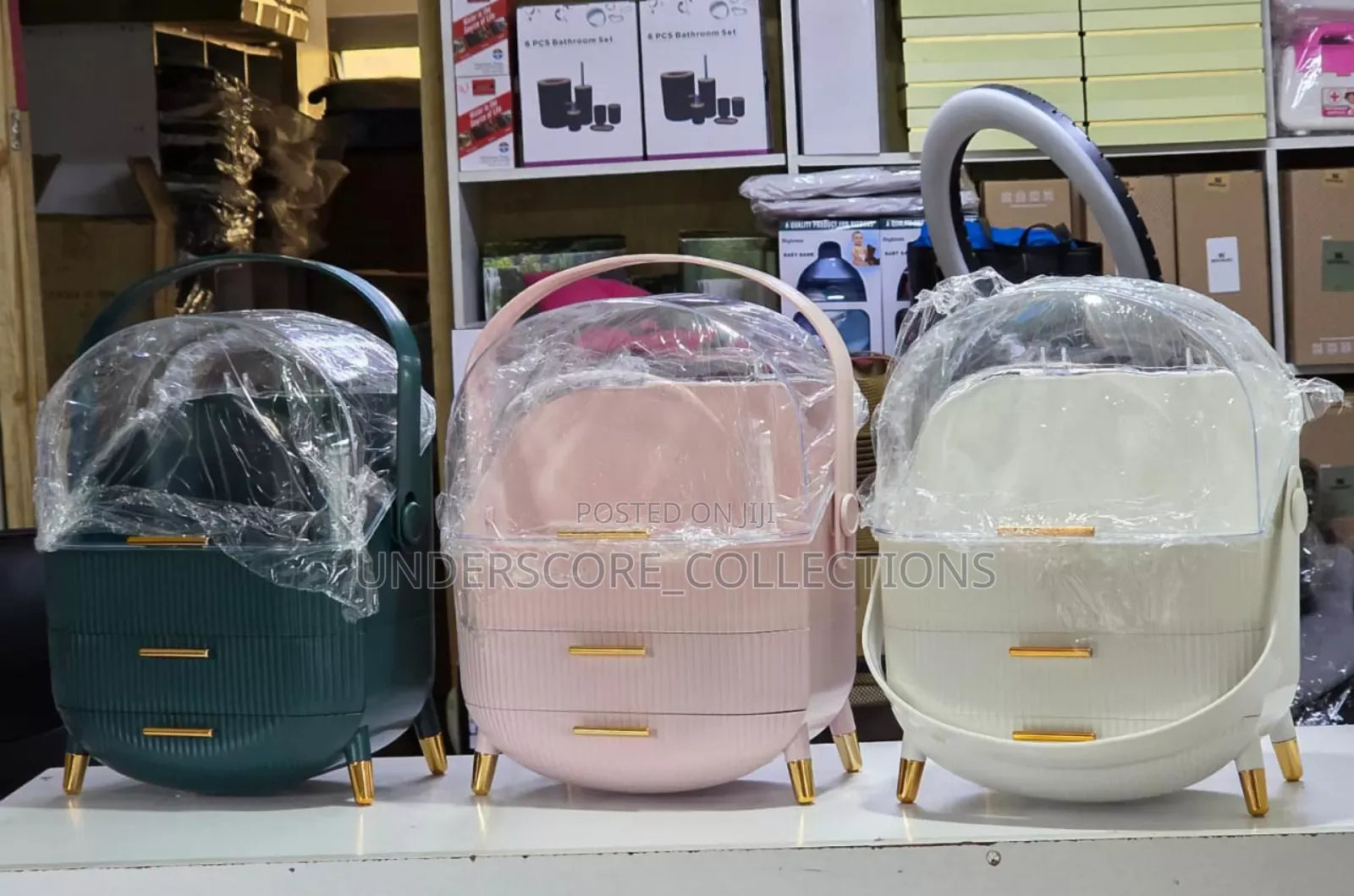35l Oval Appearance Makeup Storage Box