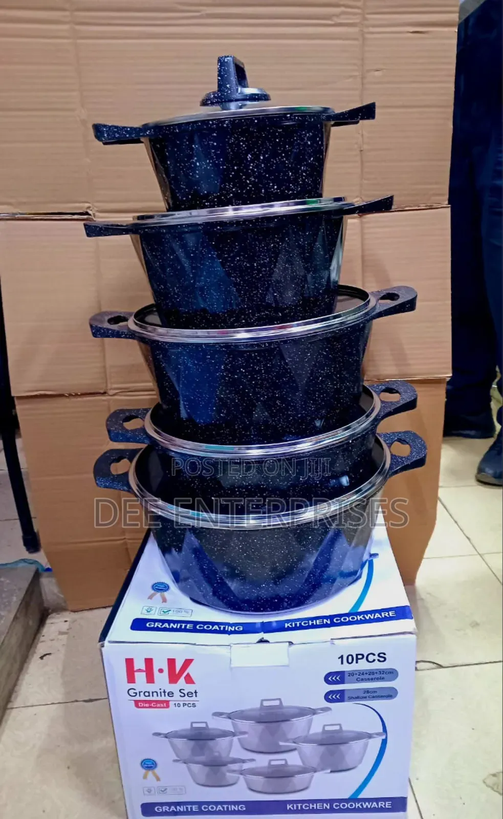 H K Cookware Set