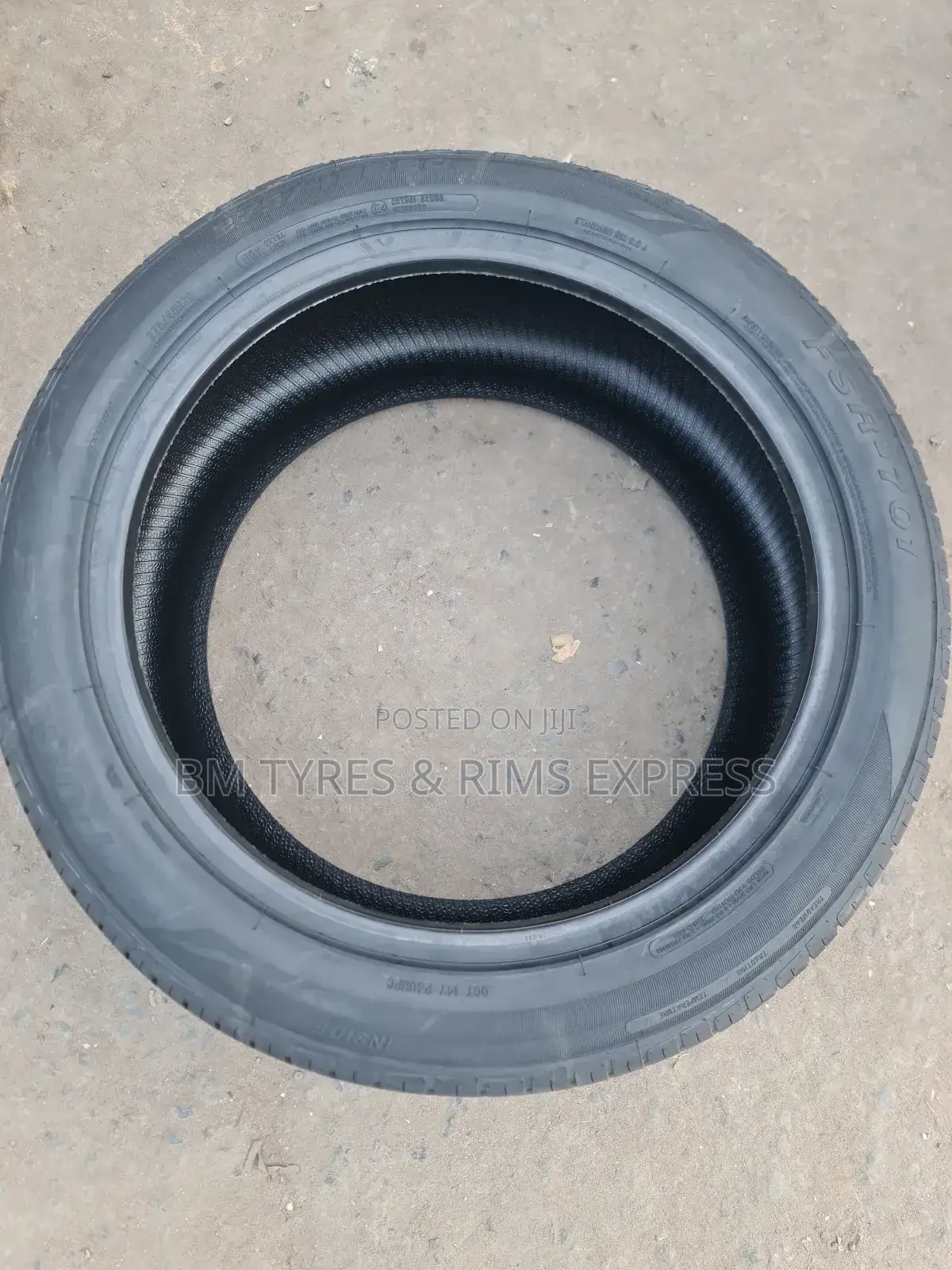 275 /45 R20 Fortune Tyres