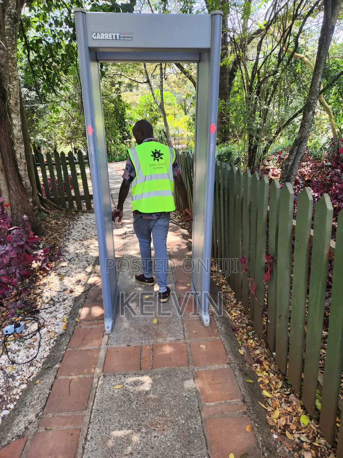 Walk Through Metal Detector