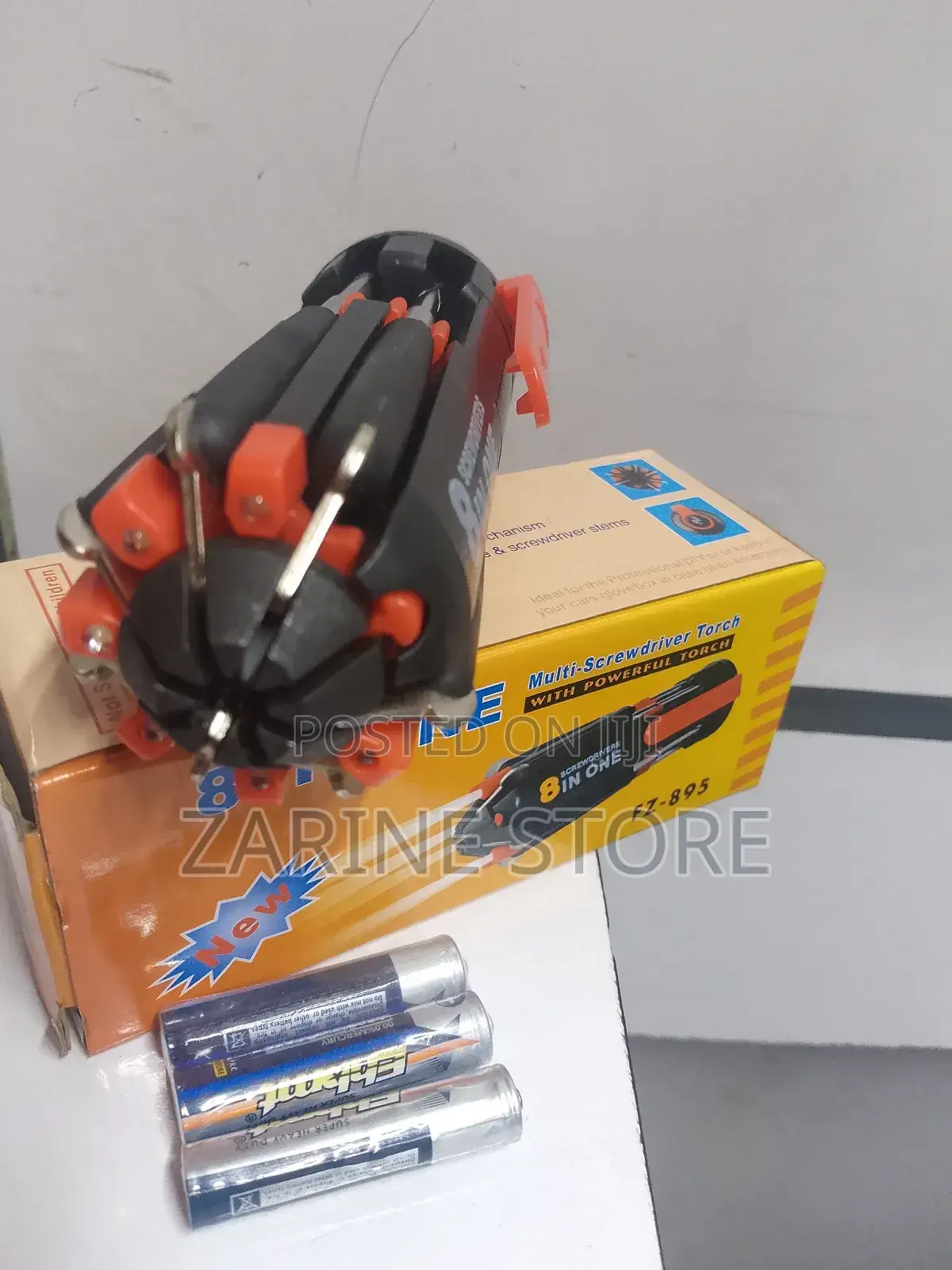8 in 1 Screwdrivers With Torch Size 6mm 4.5mm 3.5mm #0 #1 #2
