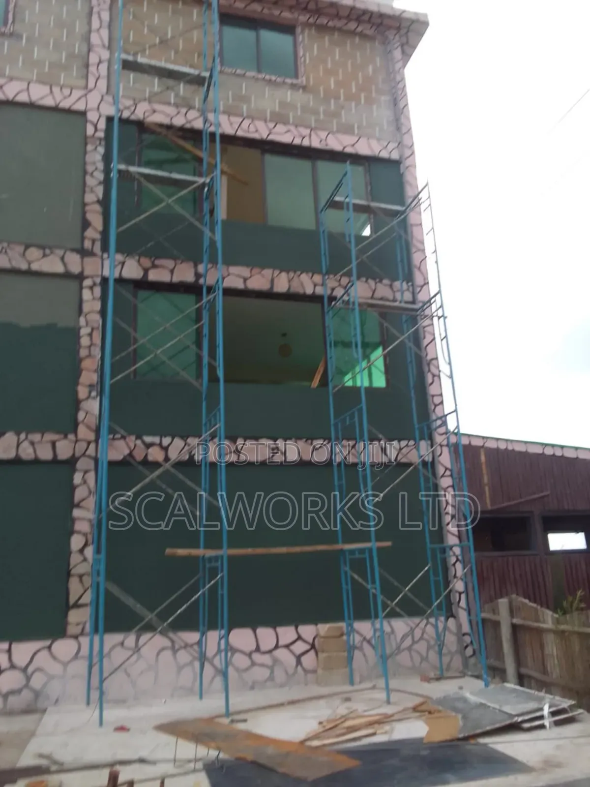 Strong H-Frames, Stronger Projects!