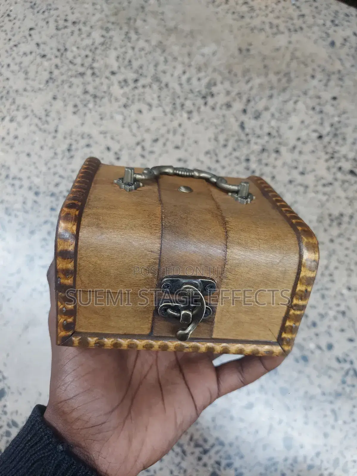 Vintage Wooden Jewelry Storage Box – Antique Look