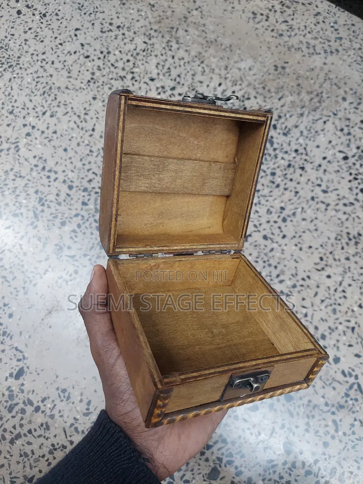 Vintage Wooden Jewelry Storage Box – Antique Look