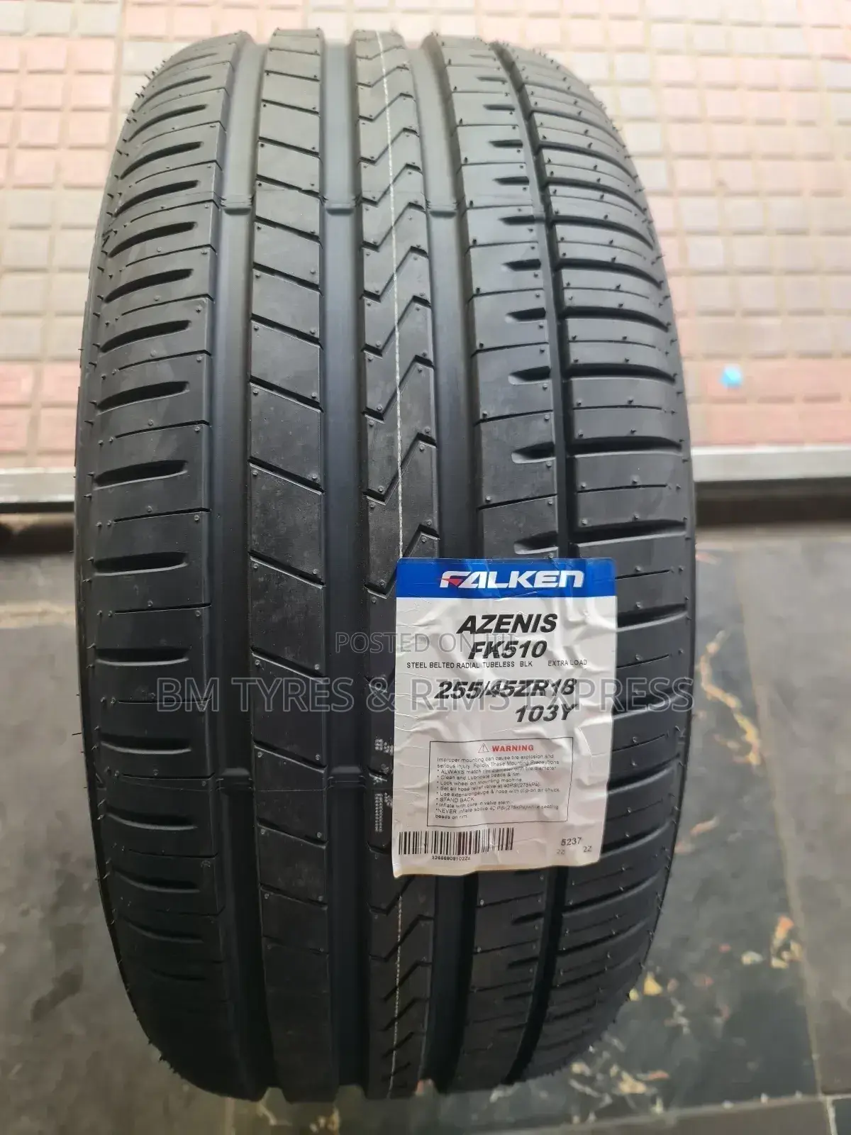 255 /45 R18 Falken Tyres (Japan) Azenis.