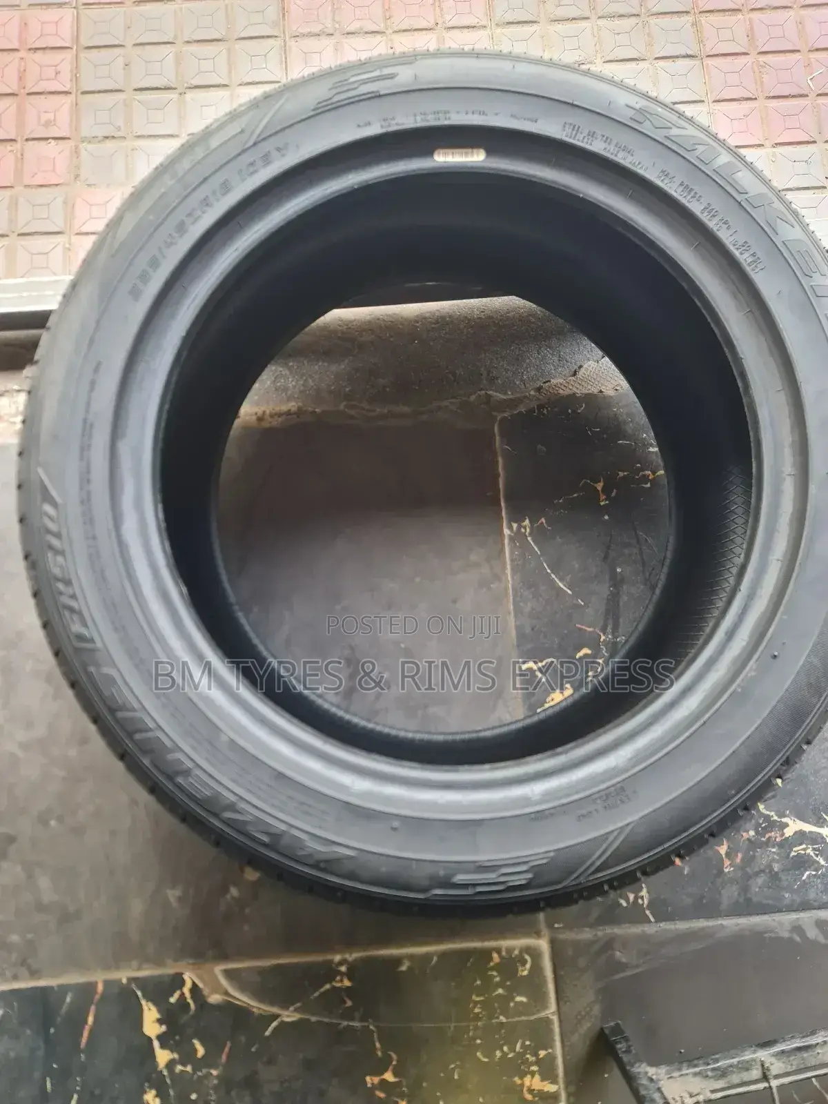 255 /45 R18 Falken Tyres (Japan) Azenis.