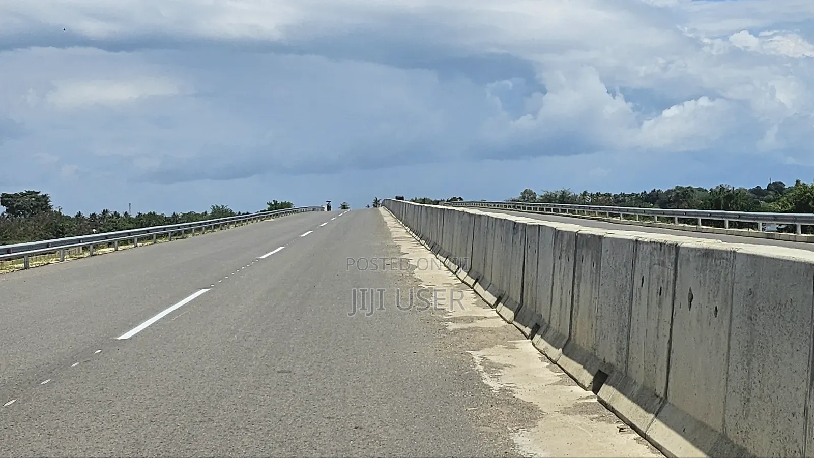 Plots in Dongo Kundu 50×100 , Right on the Highway