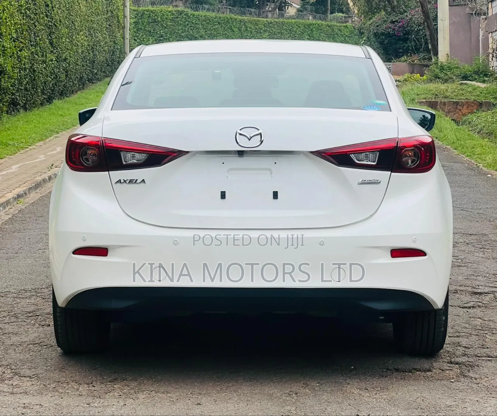 Mazda Axela 2019 White