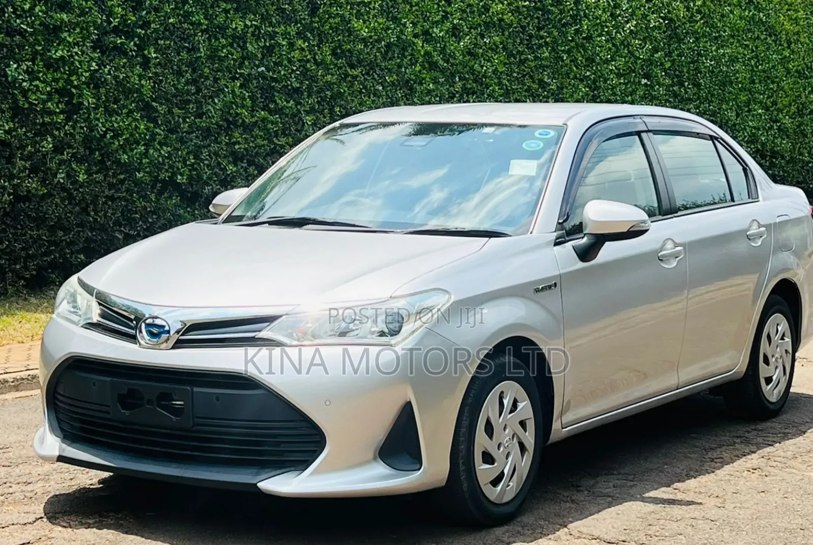 Toyota Axio 1.5 Hybrid 2WD 2019 Beige