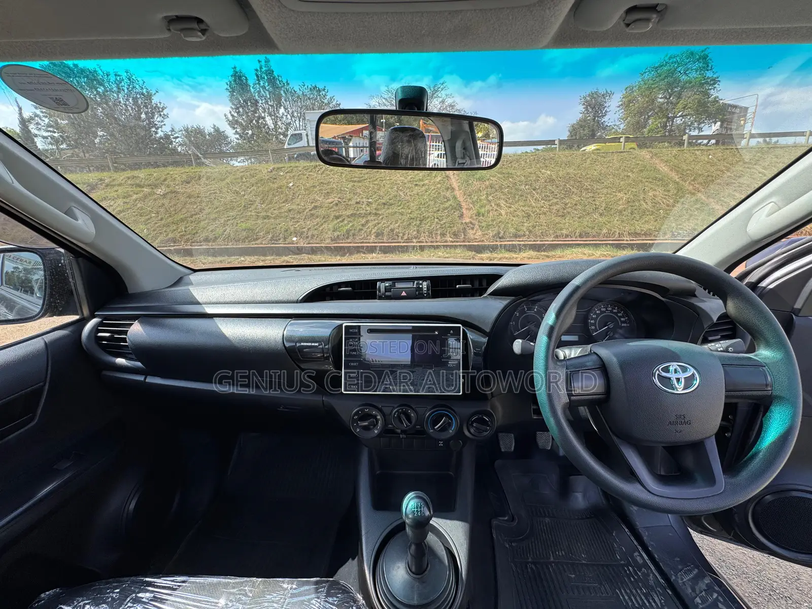 Toyota Hilux 2019 Gray