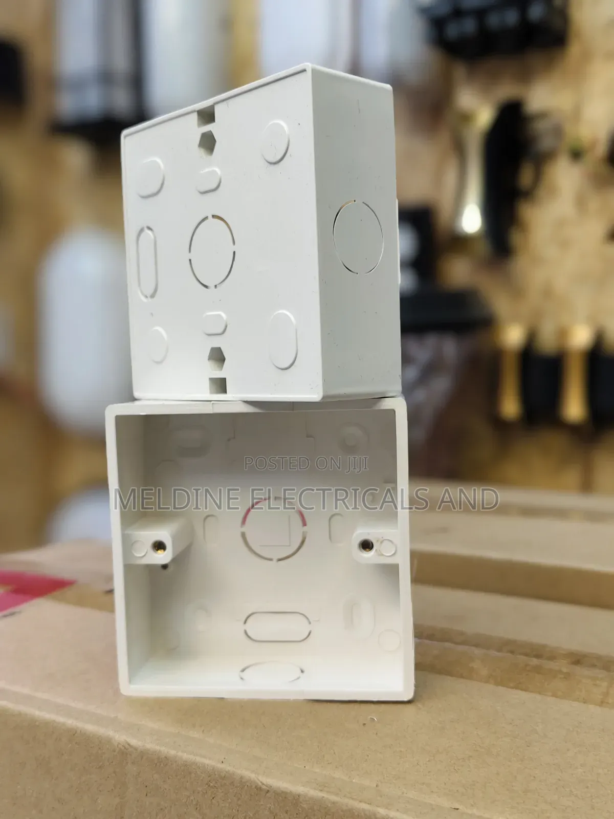 Single Box / Single Pattress