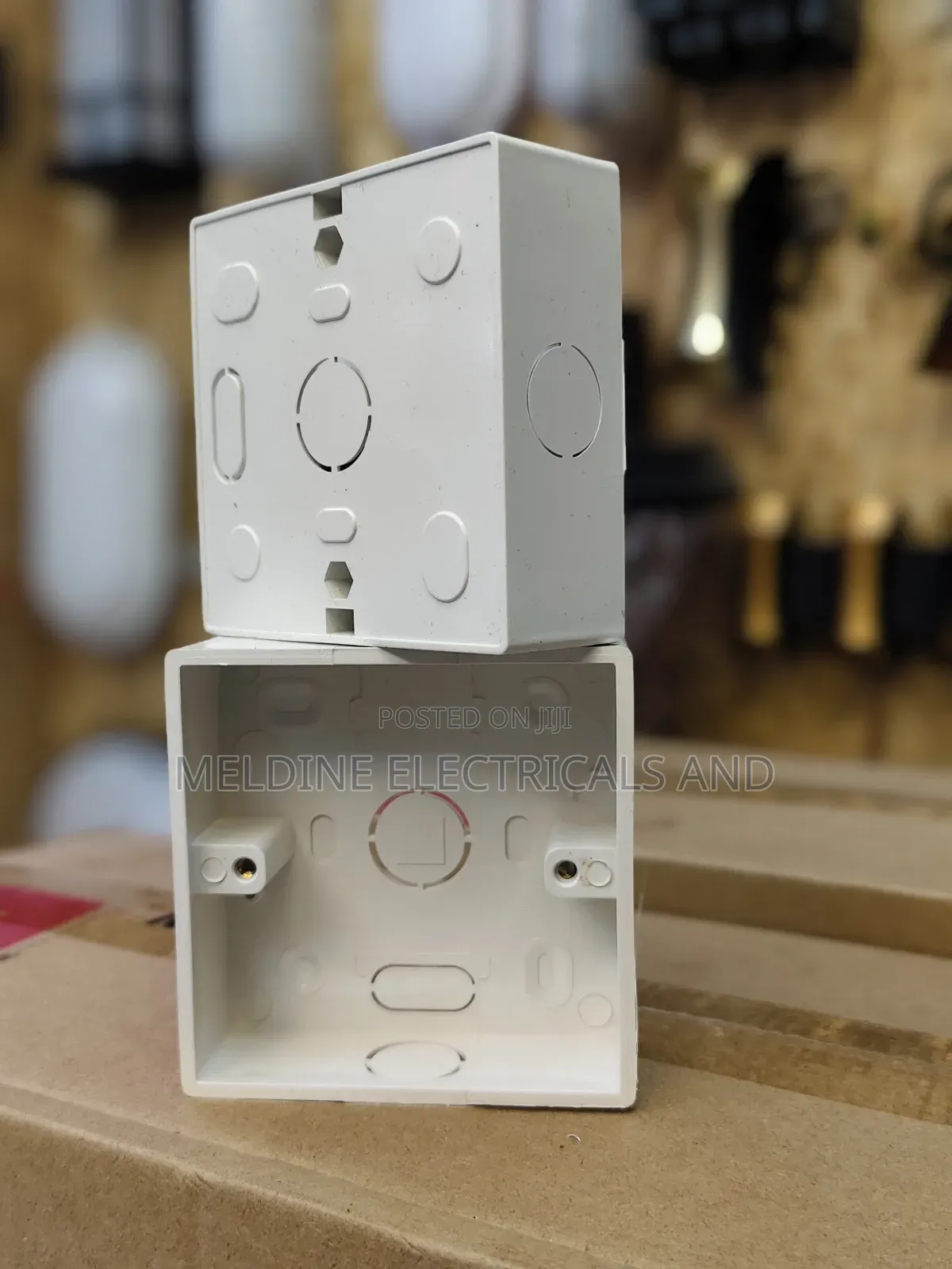 Single Box / Single Pattress