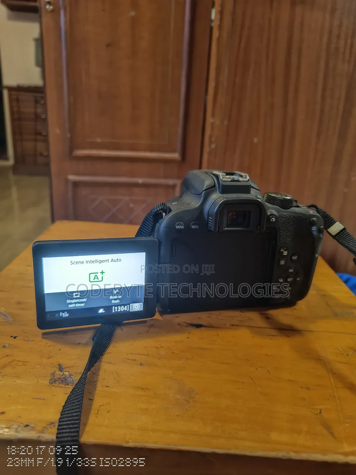 Canon Eos 800d Digital SLR With 18-55 Is STM Lens Black