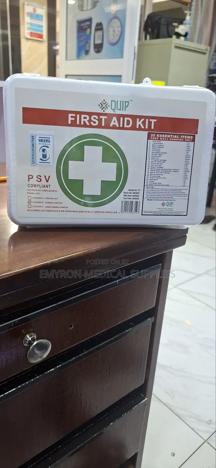 First Aid Kit(25 Essentials)